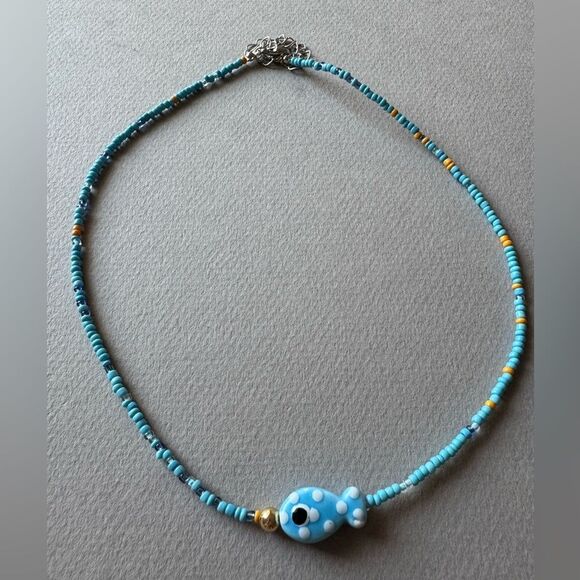 Beaded Necklace with Blue fish pendant M513 - Picture 3 of 3